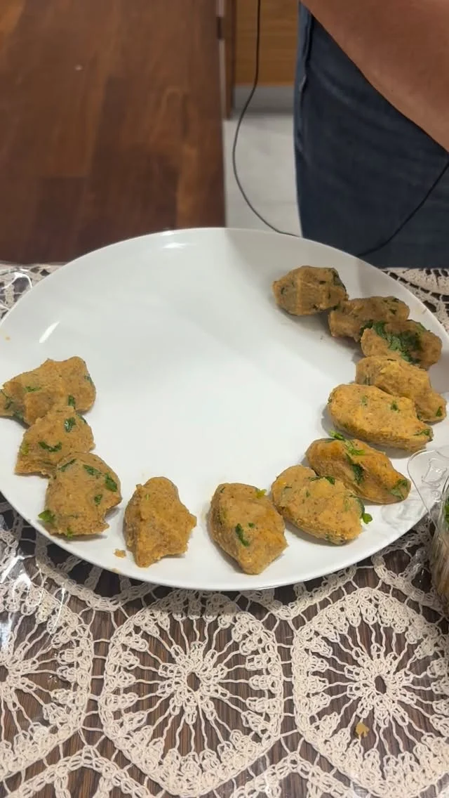 Are you following Lent this year? Some of the dishes in our series are vegetarian, and we even have a vegan one! Plus, so many of the sides that made up the table were plant-based, including this delicious vospov kufteh! 😋
Maybe you’ll be able to catch a glimpse in our series trailer, coming soon 🔎
#cookingwithnene #cookingwithtatik #cookingwithgrandma #armeniancuisine #հայկականխոհանոց